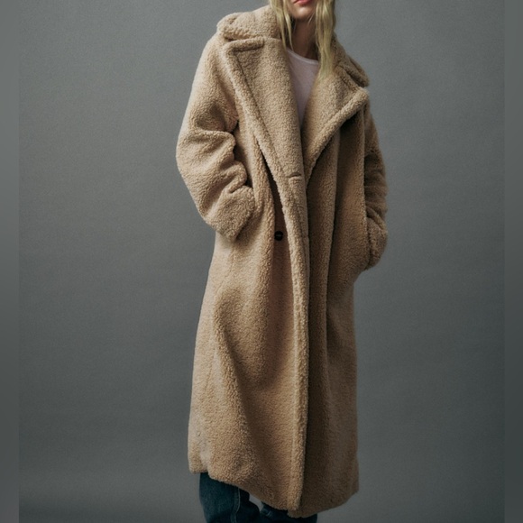 Zara Women's Cozy Cream Teddy Jacket - Picture 2 of 7